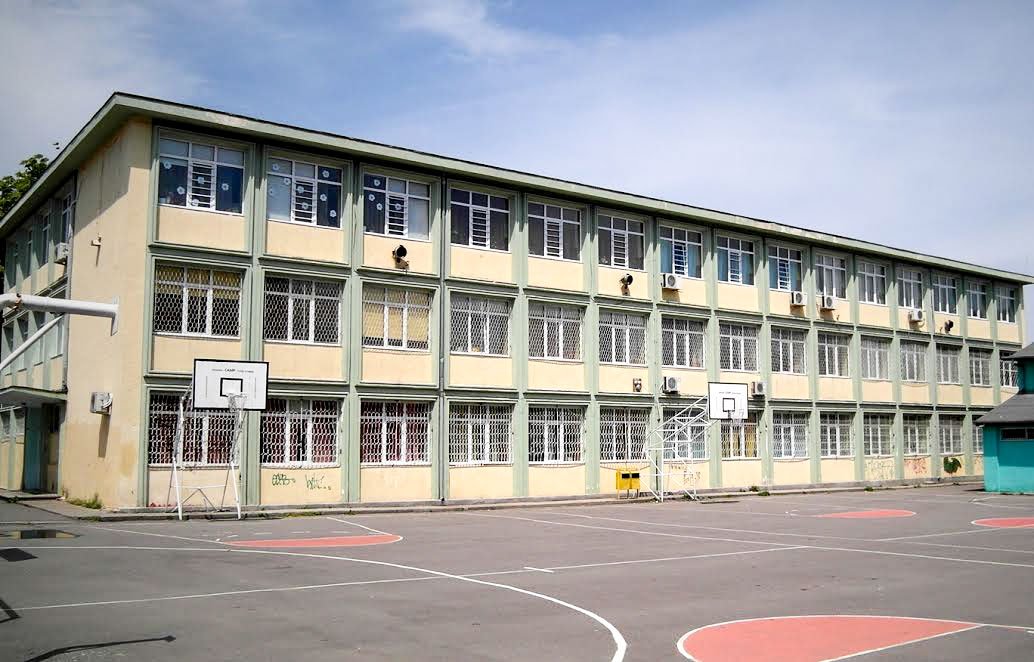 Directorii care nu au luat examenul rămân în funcție 46403