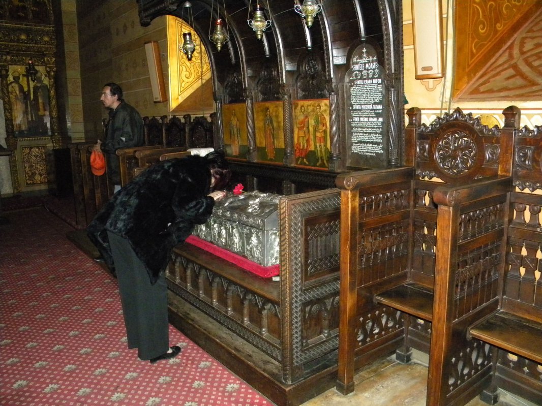 Craiovenii o cinstesc astăzi pe Sfânta Tatiana 46300