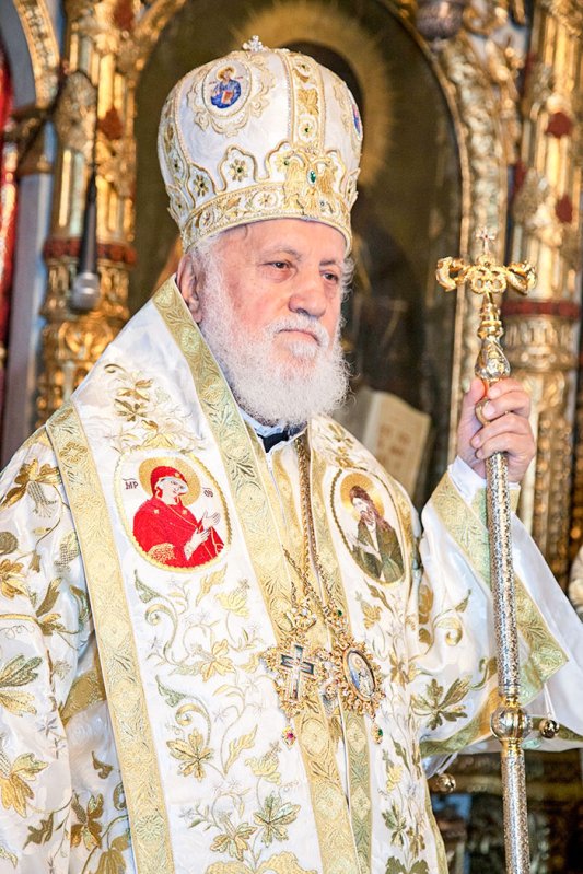 Slujbă de pomenire pentru Arhiepiscopul Epifanie Norocel 46322