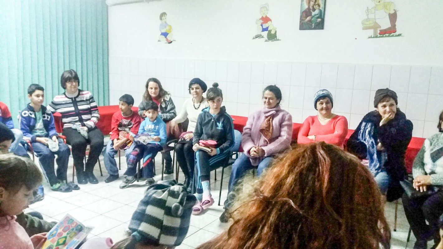 Activităţi filantropice la Craiova şi Râmnic 46245