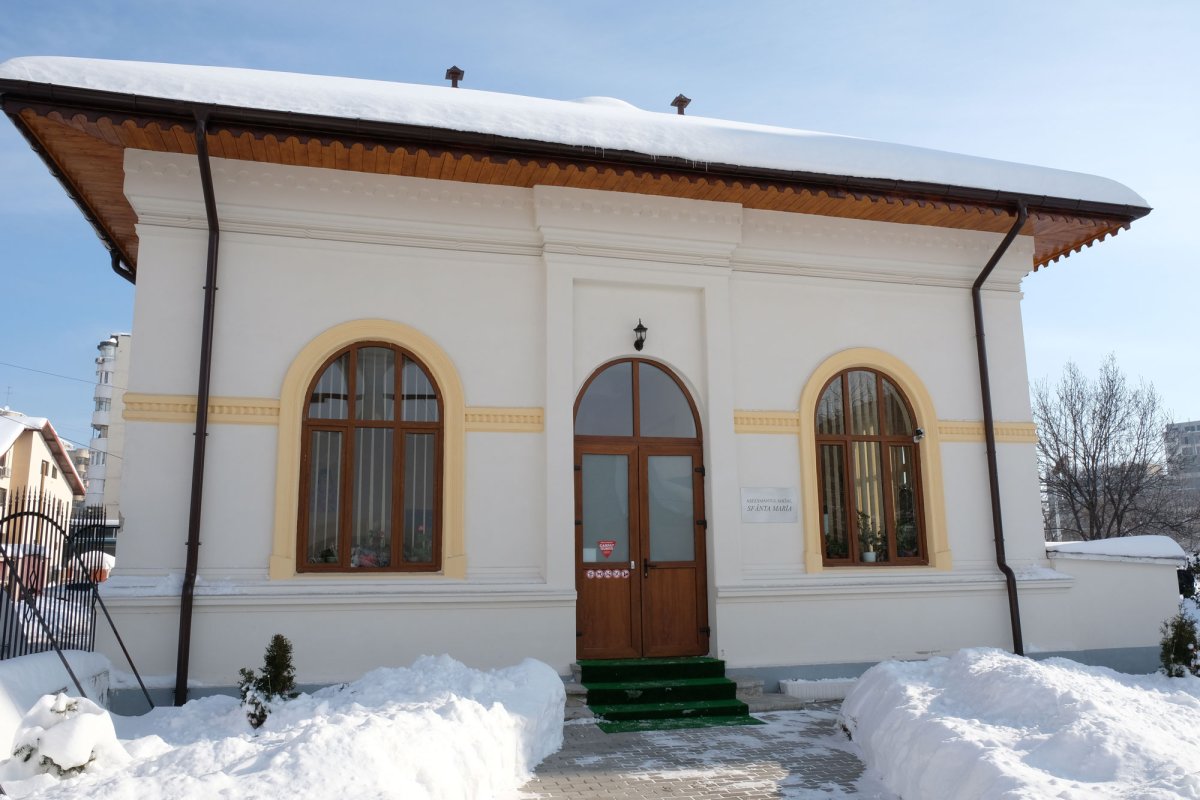 Hrană caldă pentru persoane defavorizate 46271