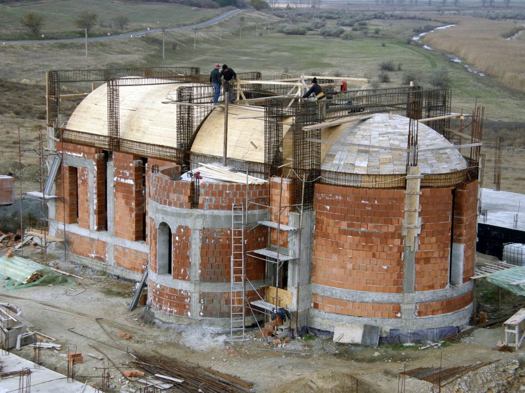 Martirii care bat la porțile calendarului 46218