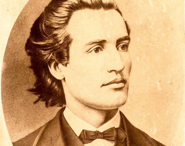 Mihai Eminescu, omagiat  la Academia Română 46116
