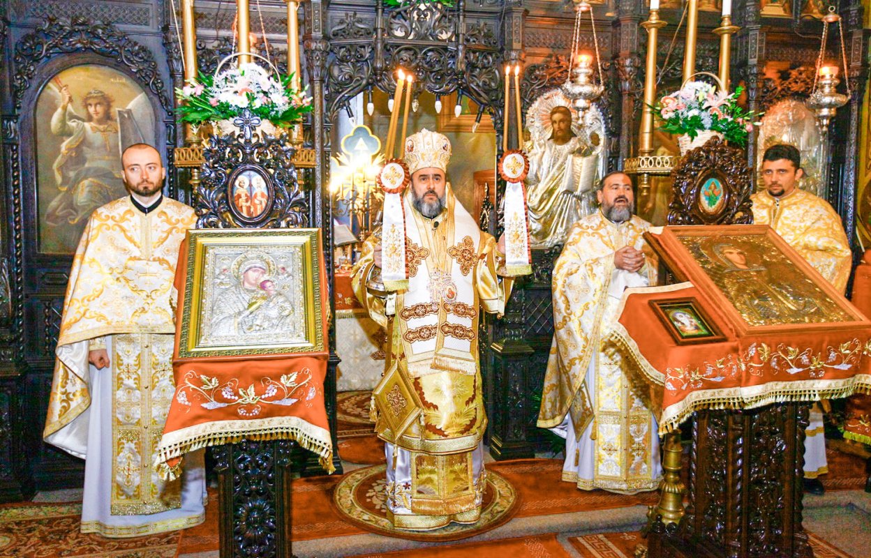 Slujiri arhierești în Muntenia și Dobrogea 46076