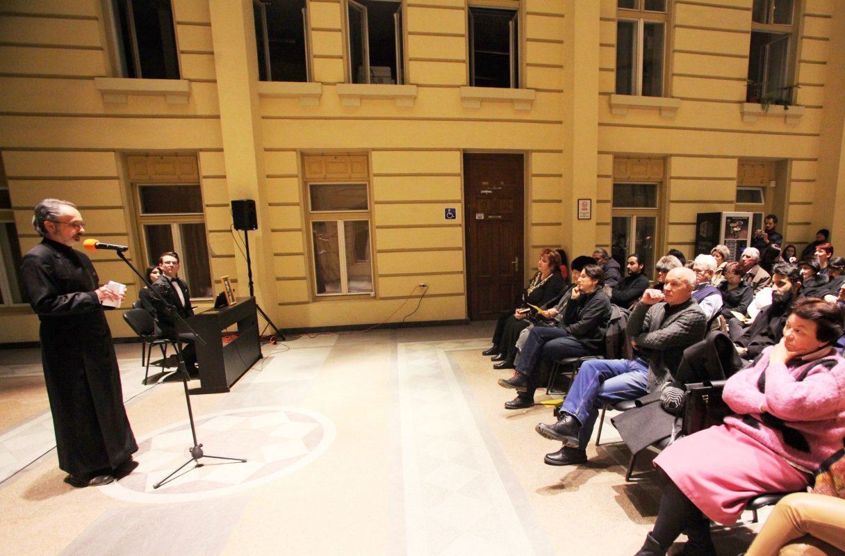 Manifestări culturale dedicate poetului Mihai Eminescu 45990