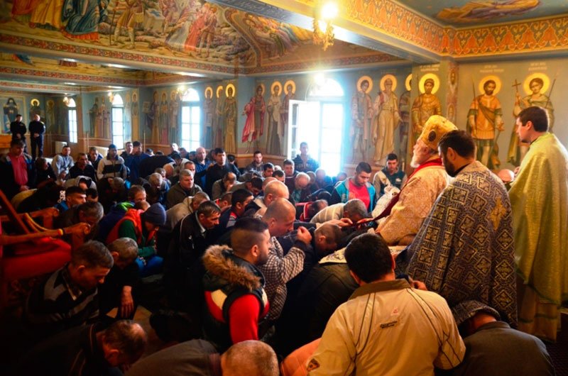 Slujiri la penitenciarele din Galaţi, Brăila şi Tulcea 46025