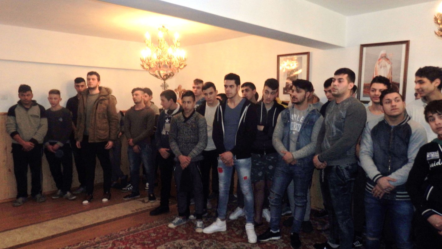 Slujiri la penitenciarele din Galaţi, Brăila şi Tulcea 46026