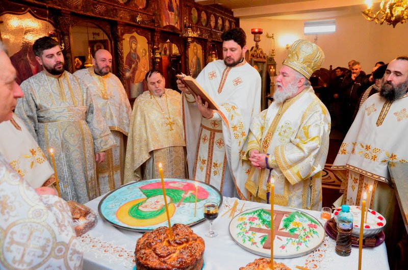 Hramuri şi slujiri arhiereşti în Muntenia şi Dobrogea 45972