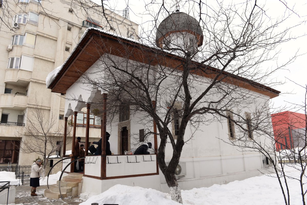 Zi de sărbătoare la Parohia Bucur Ciobanul 45973