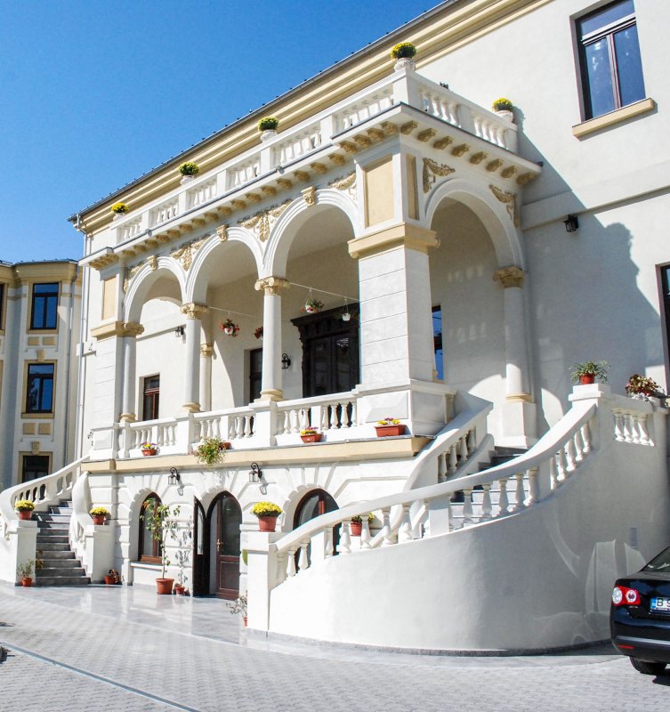 Studenţii Facultăţii de Teologie din Craiova, în sesiune 45898