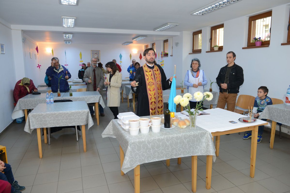 Aproape de nevoiaşii sectorului 2 45776