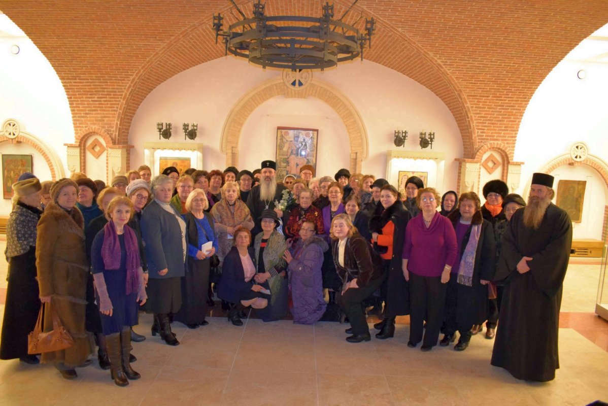 Alegeri la Societatea Ortodoxă a Femeilor Române, filiala Iaşi 45663