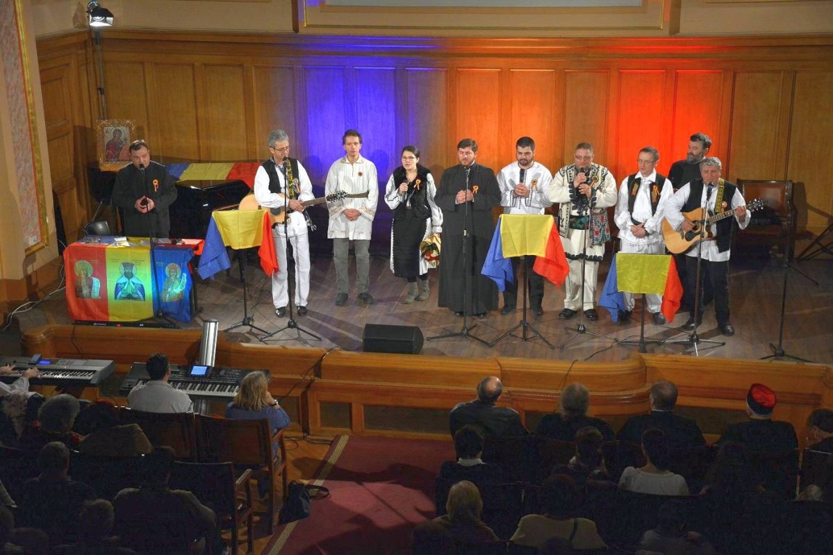 Gala 400 a Cenaclului „Lumină lină“ 45604