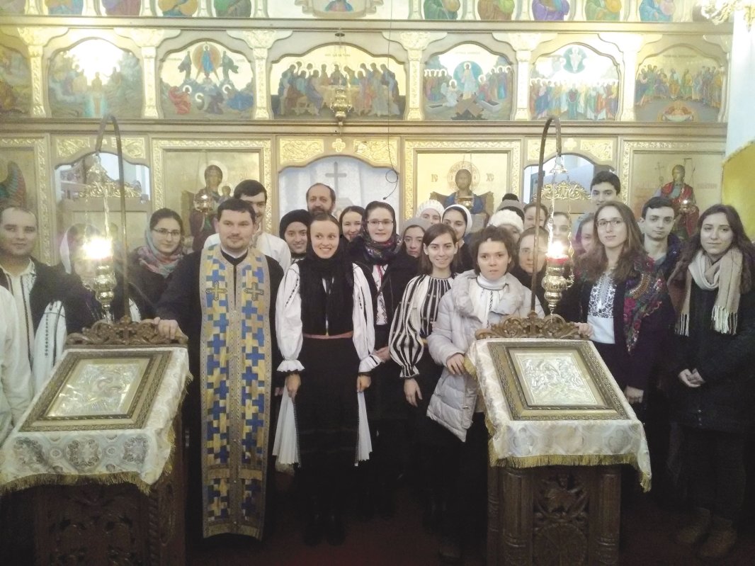 Organizația Tinerilor Sibieni la Biserica Azilului 45621