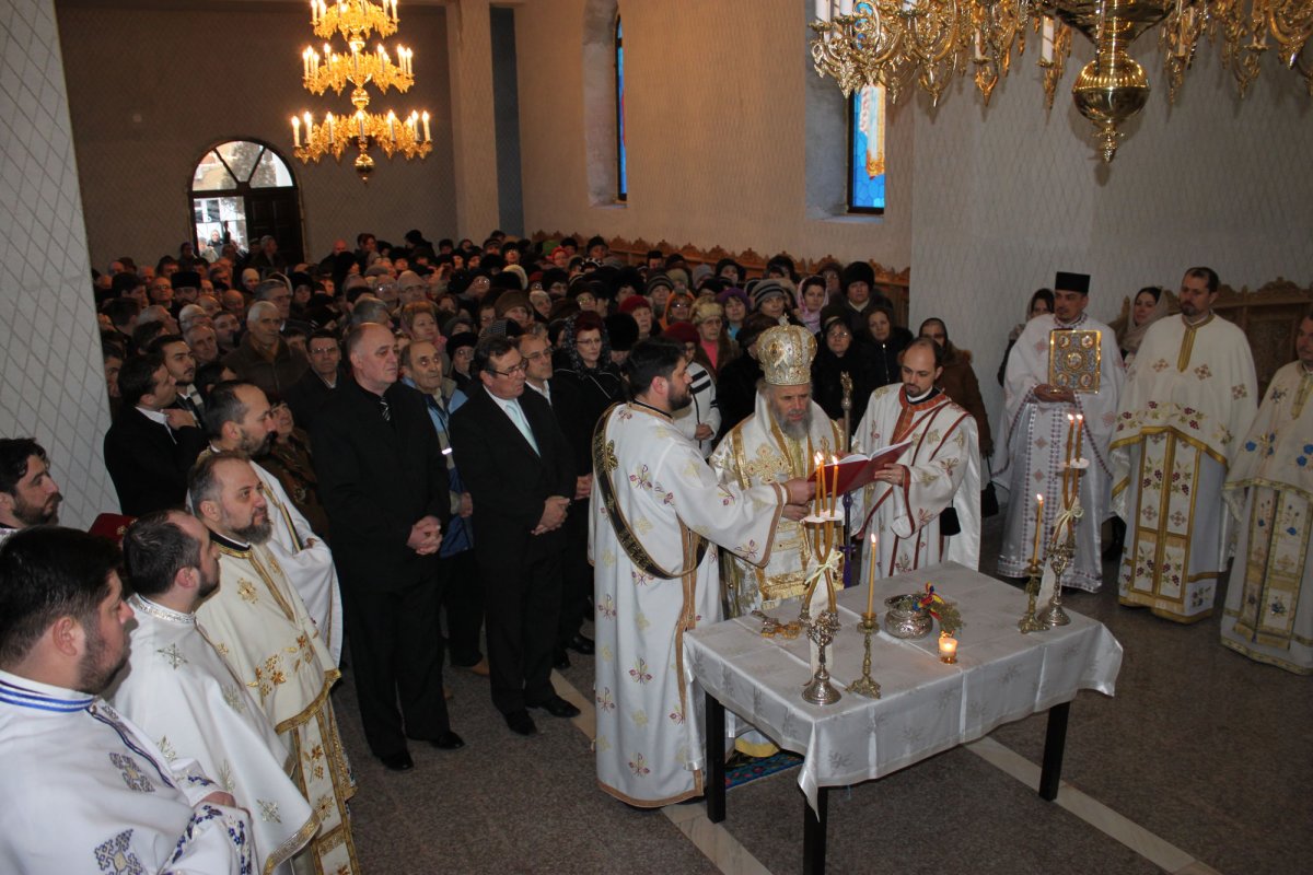 Gălăţenii l-au cinstit pe Sfântul Grigorie Teologul 45582