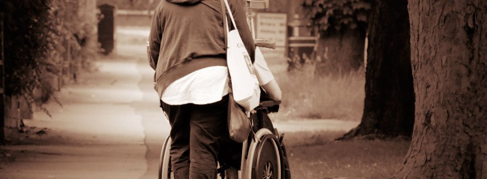 Program redus și normă întreagă pentru îngrijirea bătrânilor 45592