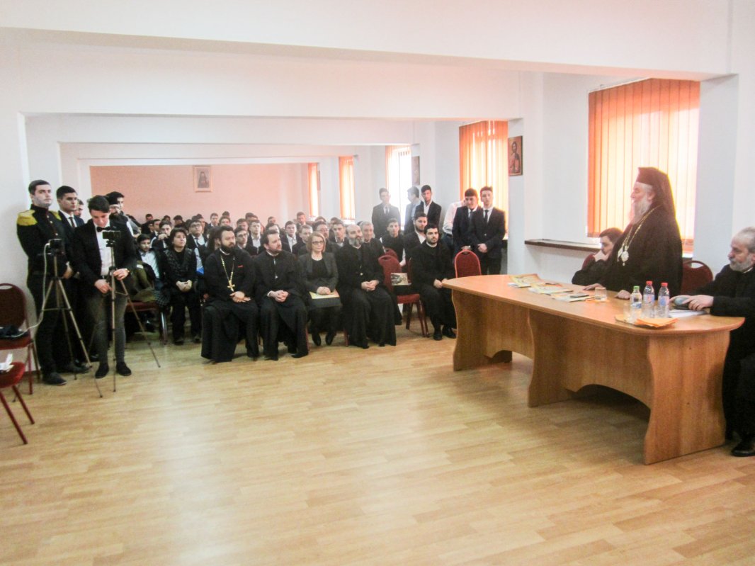 Sărbătoare aleasă la Seminarul Teologic din Craiova 45553