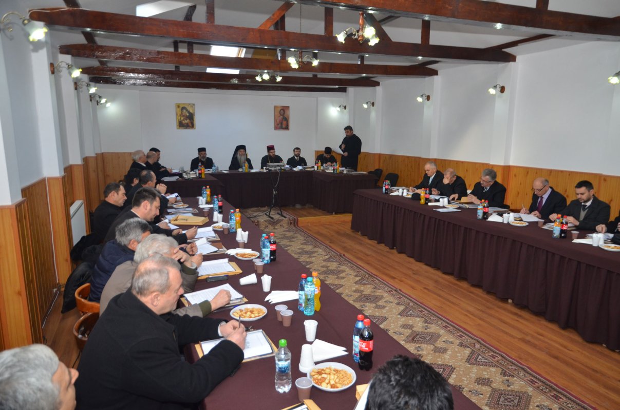 A avut loc ședinţa Adunării eparhiale a Episcopiei Severinului şi Strehaiei 45484