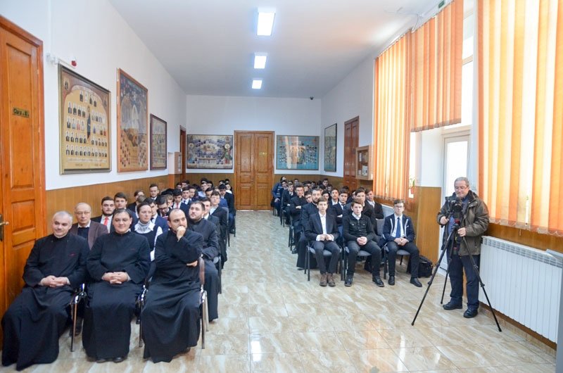 Cinstirea Sfinţilor Trei Ierarhi la Seminarul Teologic din Tulcea 45438