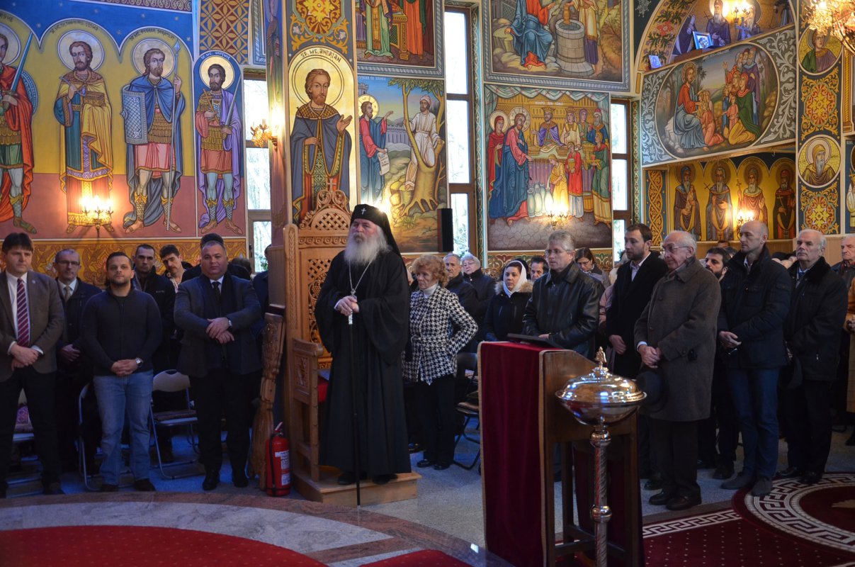 Duminica femeii cananeence în biserici din Banat 45402