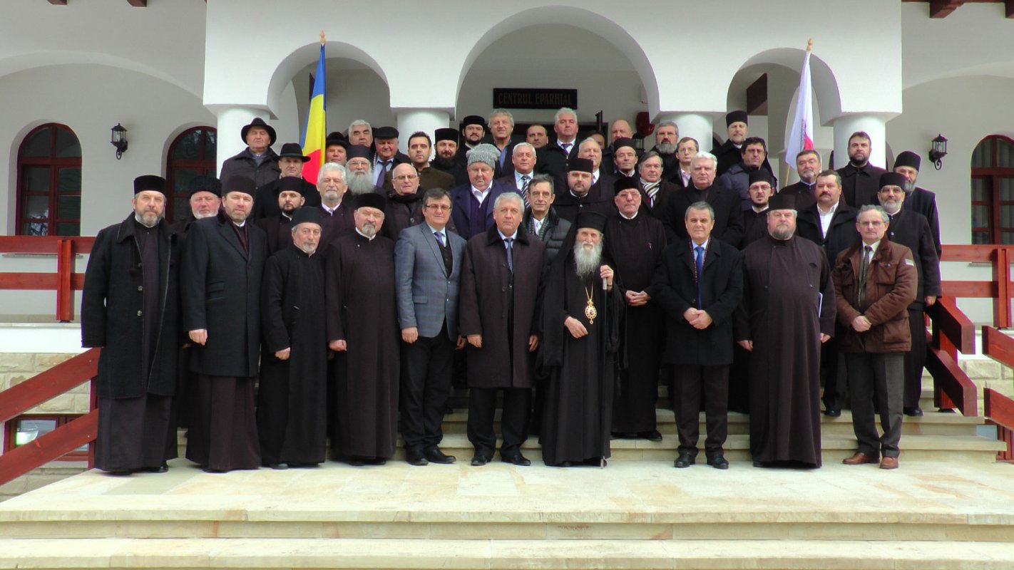 Adunarea eparhială a Arhiepiscopiei Sucevei şi Rădăuţilor 45282
