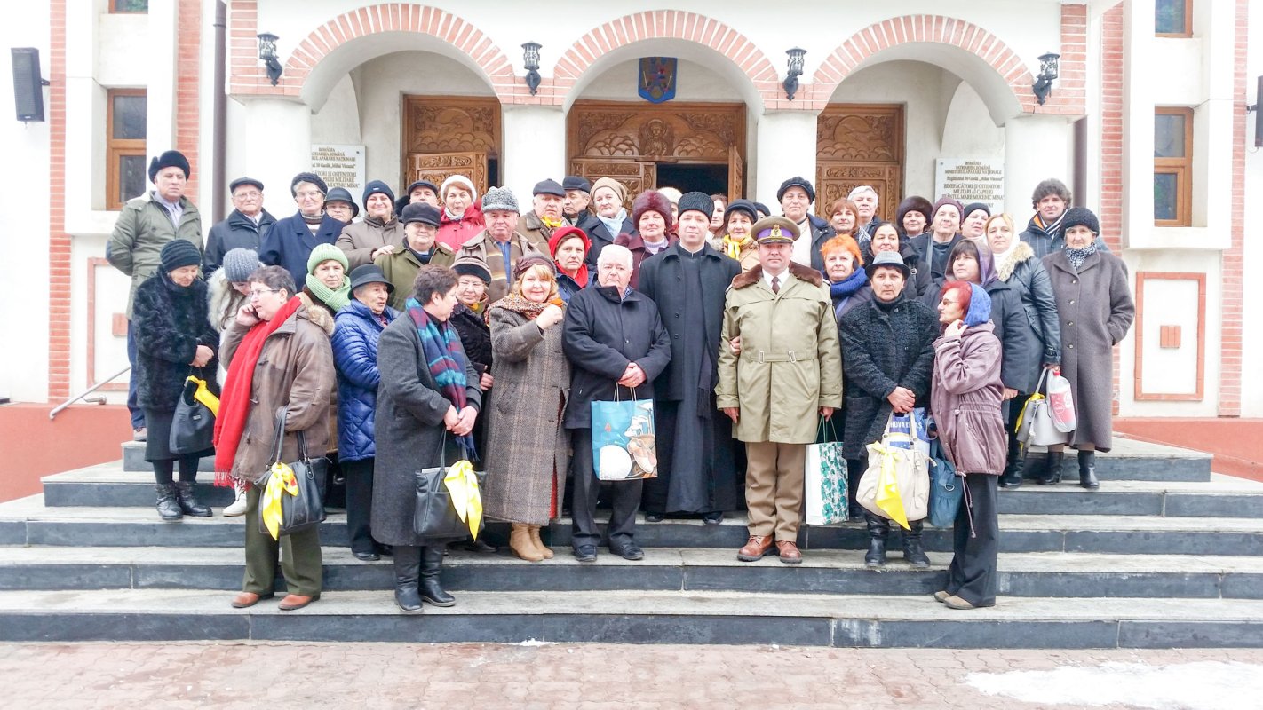 Credincioșii din Țintea, județul Prahova, în pelerinaj la biserici din București 45336