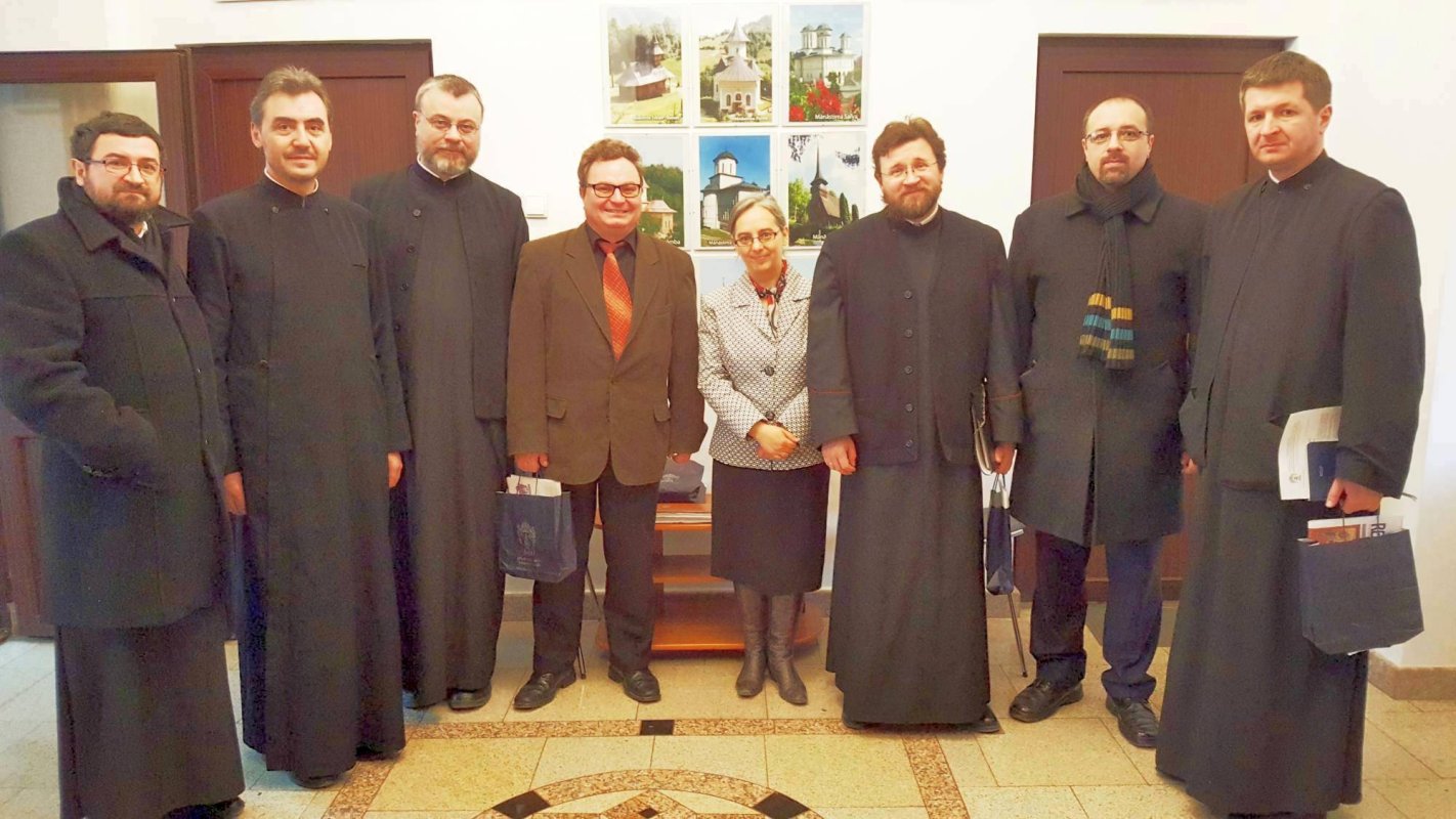 Întâlnire aniversară la 10 ani de la înfiinţarea Revistei „Tabor”  45152