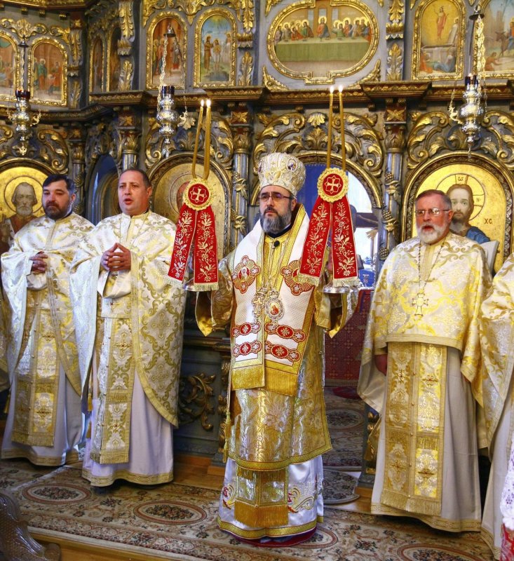 Slujiri arhierești în Muntenia și Dobrogea  45005