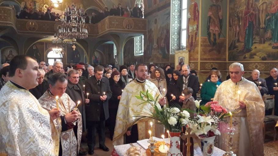 Parastas pentru protopopul Teofil Herineanu  44983