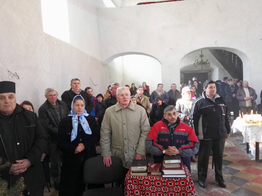 Slujbe de pomenire pentru ierarhul martir Veniamin Nistor 44990