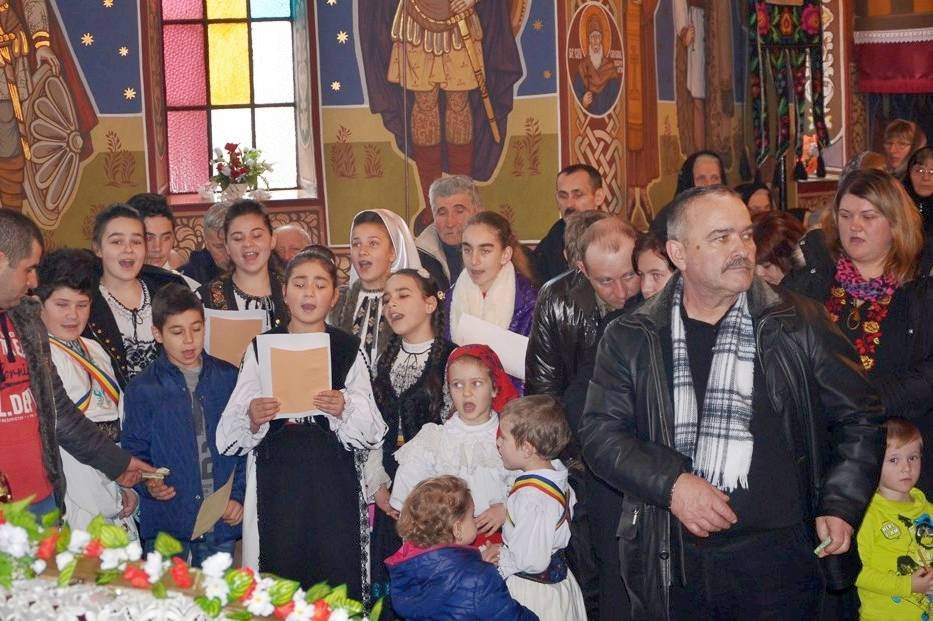 Slujiri arhiereşti în Duminica Vameşului şi a Fariseului 44975