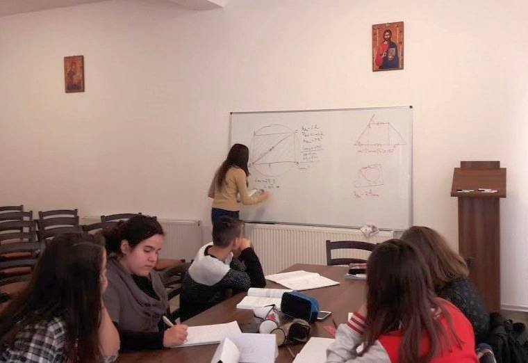 Meditaţii gratuite pentru elevi la Asociația Filantropia Ortodoxă Dej 44939