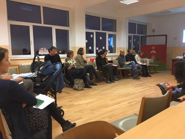 Adulții la școală, copiii în vacanță 44899