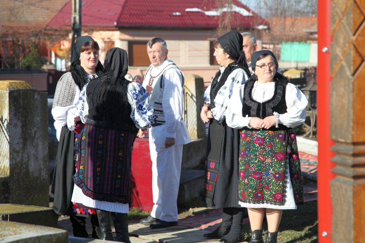 Biserica din Hurez, bijuterie a Țării Făgărașului       44881