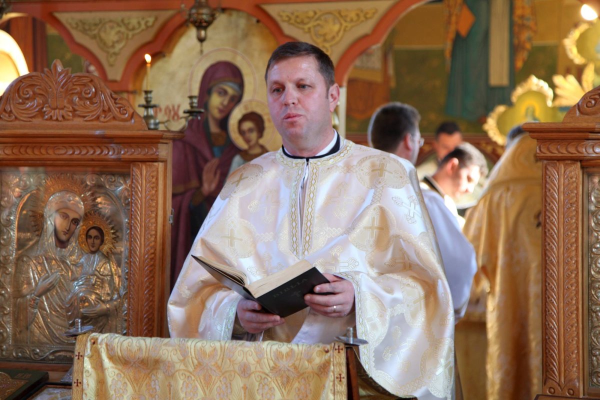 Biserica din Hurez, bijuterie a Țării Făgărașului       44884