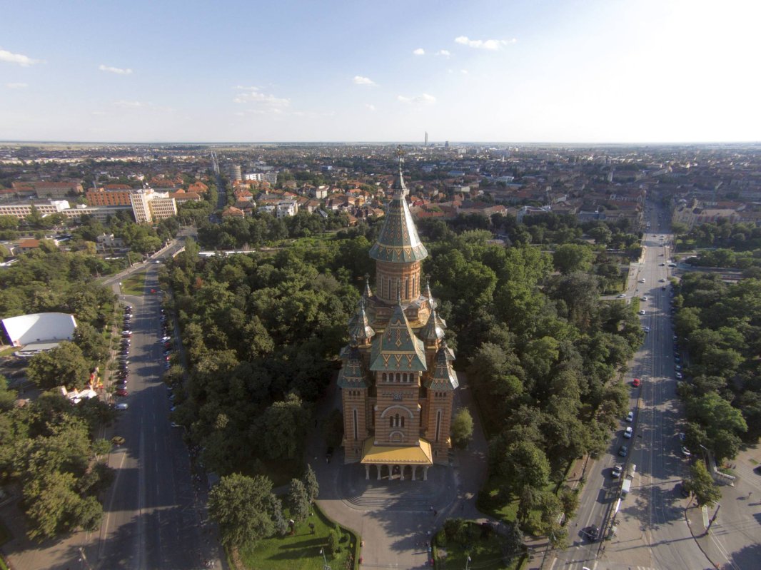 O nouă broşură despre Catedrala Mitropolitană din Timișoara 44903