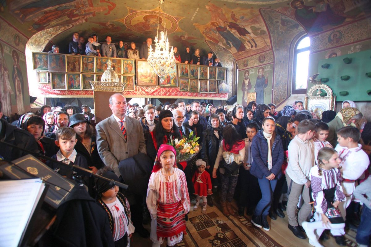 Biserica din Vama Buzăului, străjer al credinței în inima țării      44835