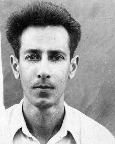 „Au vrut să ne facă să nu mai ținem la țară...” 44722