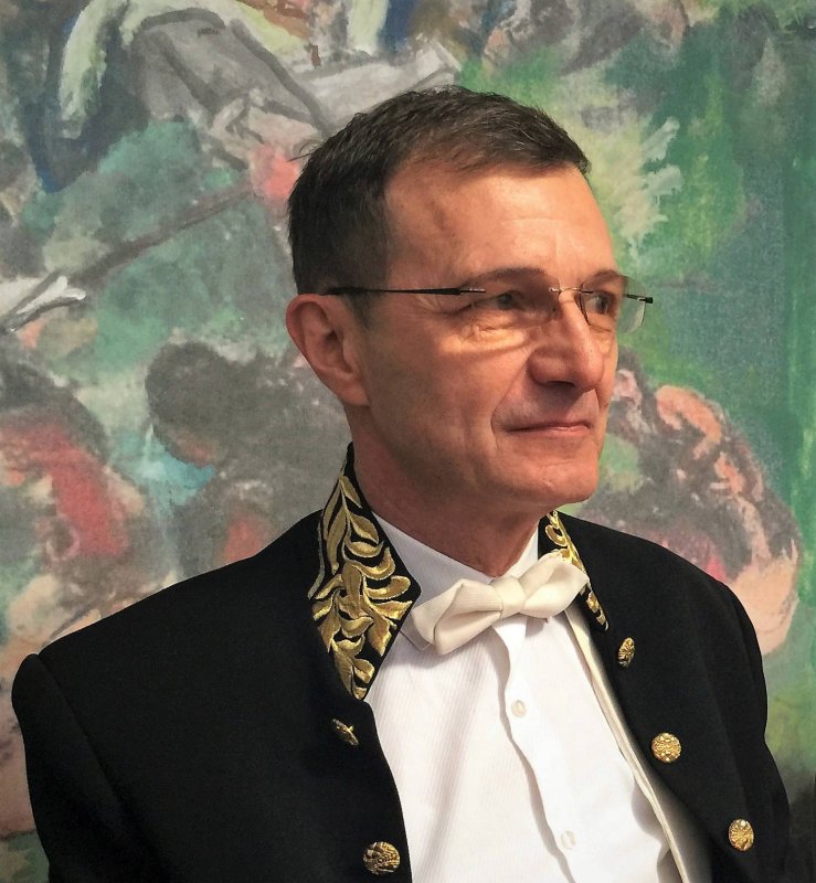 Fără complexe, despre istoria noastră 44728