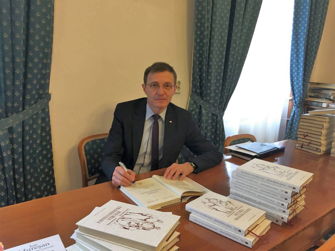 Fără complexe, despre istoria noastră 44729