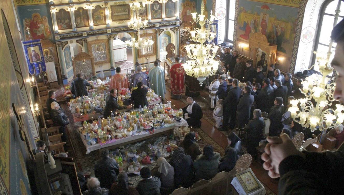 Sărbătoarea Sfântului Mucenic Haralambie în parohii clujene și bistrițene 44685