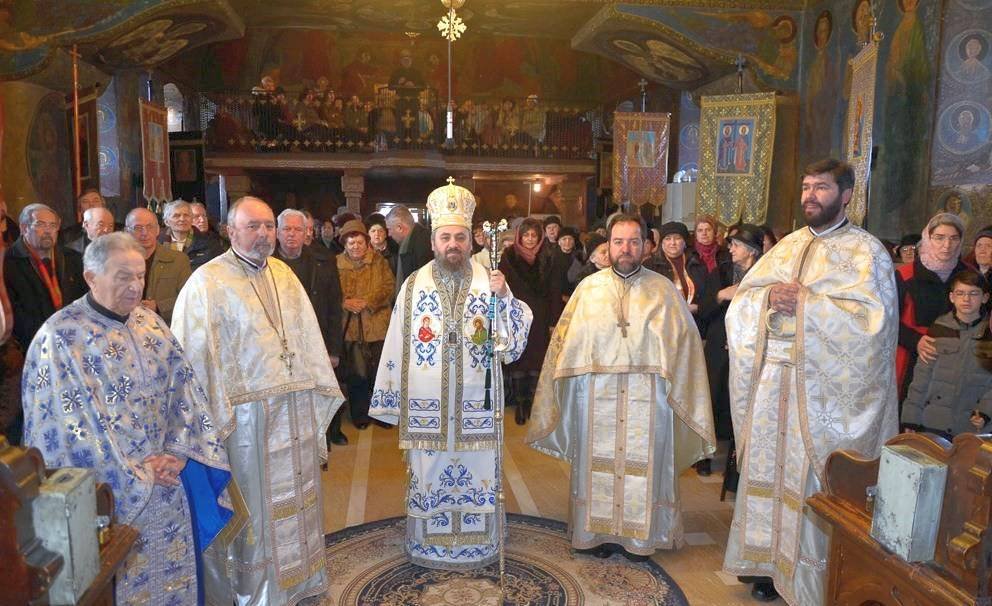 Slujiri arhierești în Duminica Întoarcerii Fiului risipitor 44635