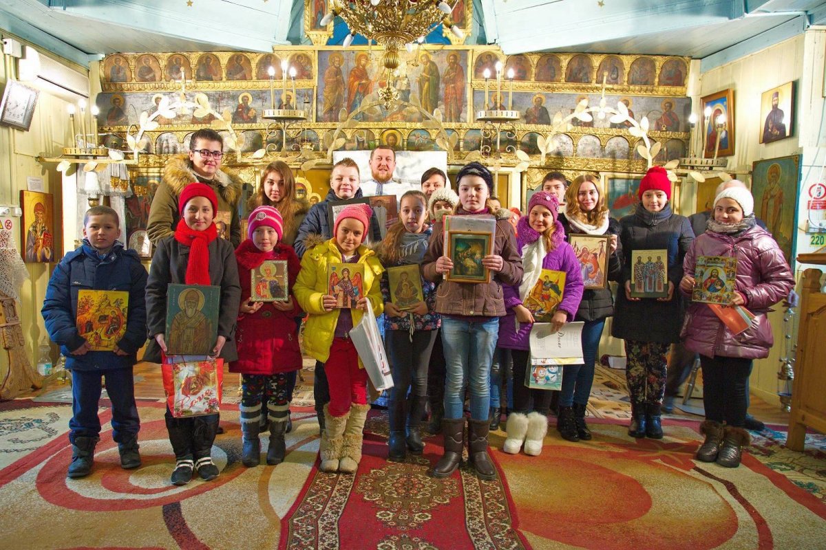 Proiectul „Icoana şi Şcoala mărturisirii“, în Parohia Voroveşti 44563