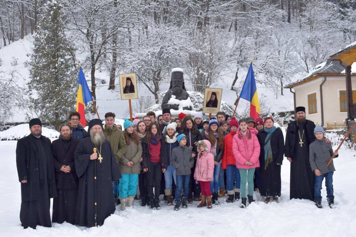 Tabăra „Credinţă şi istorie pentru toţi” 44604