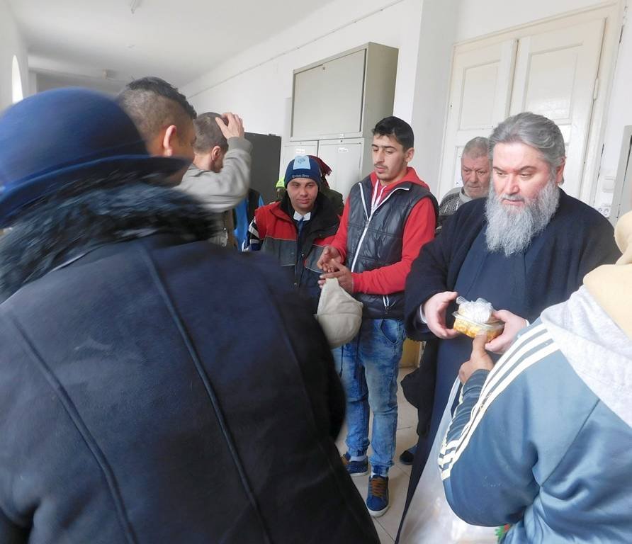 Acțiuni filantropice în Arhiepiscopia Aradului 44537