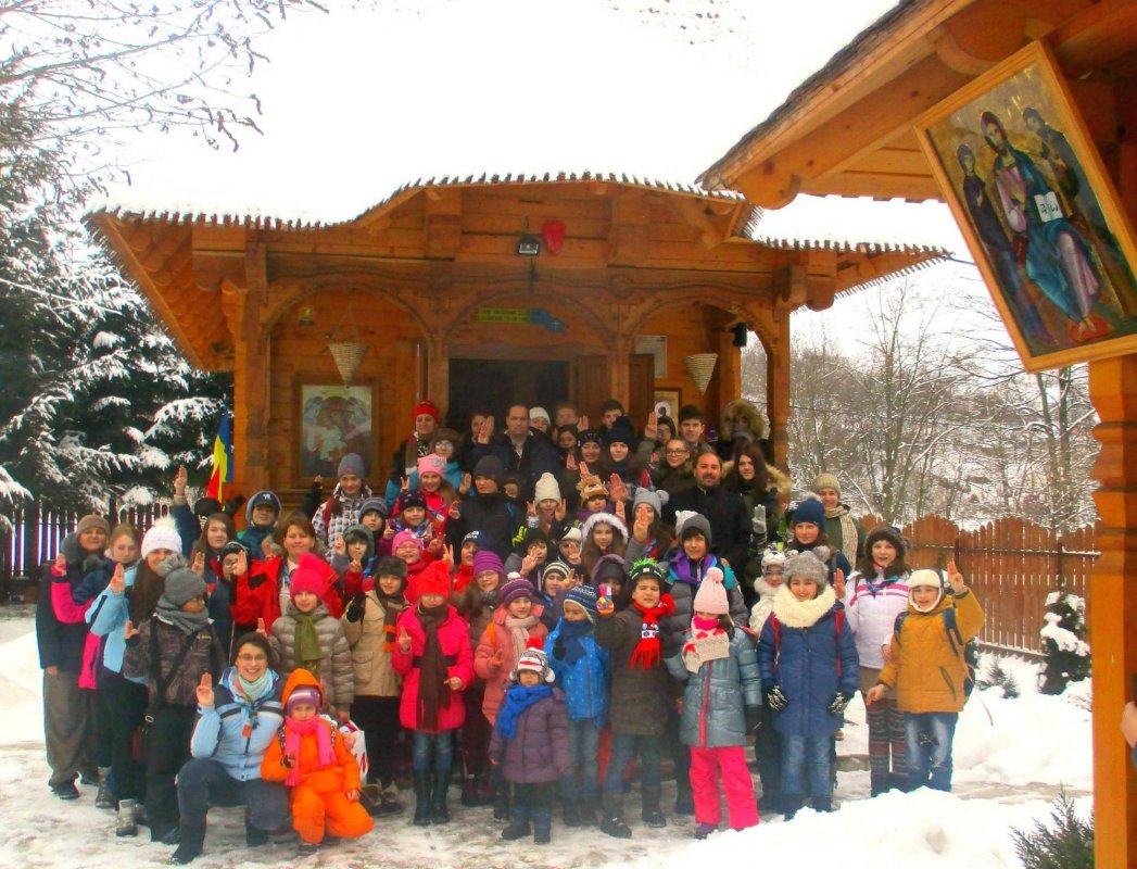 Filiala Bacău a Cercetaşilor României s-a întrunit la Centrul „Vestitorii bucuriei“ 44514