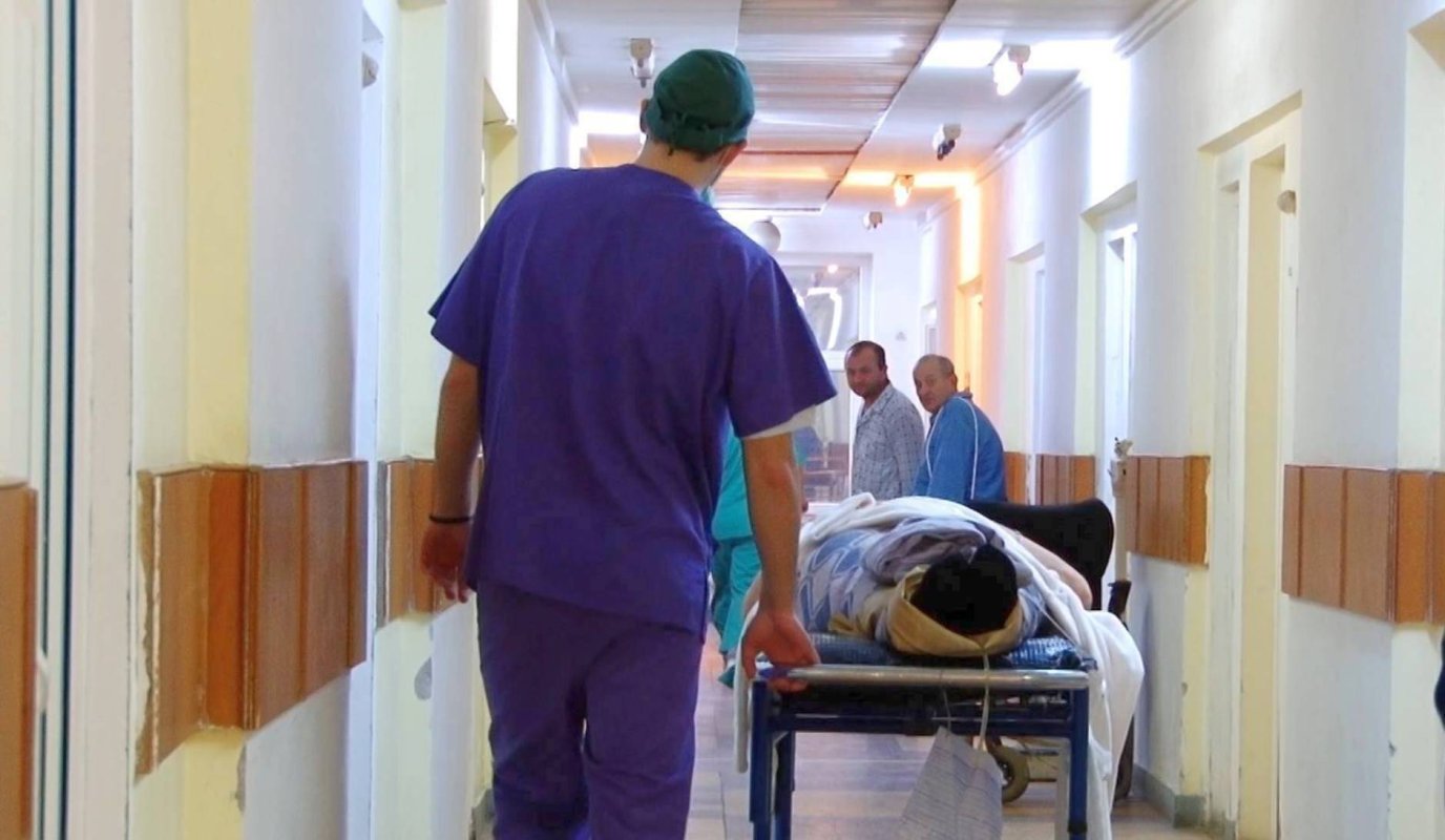 Sărăcia şi sistemul medical, problemele principale ale românilor 44539