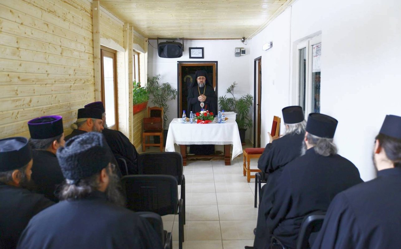 Sinaxă monahală în Eparhia Buzăului și Vrancei 44493