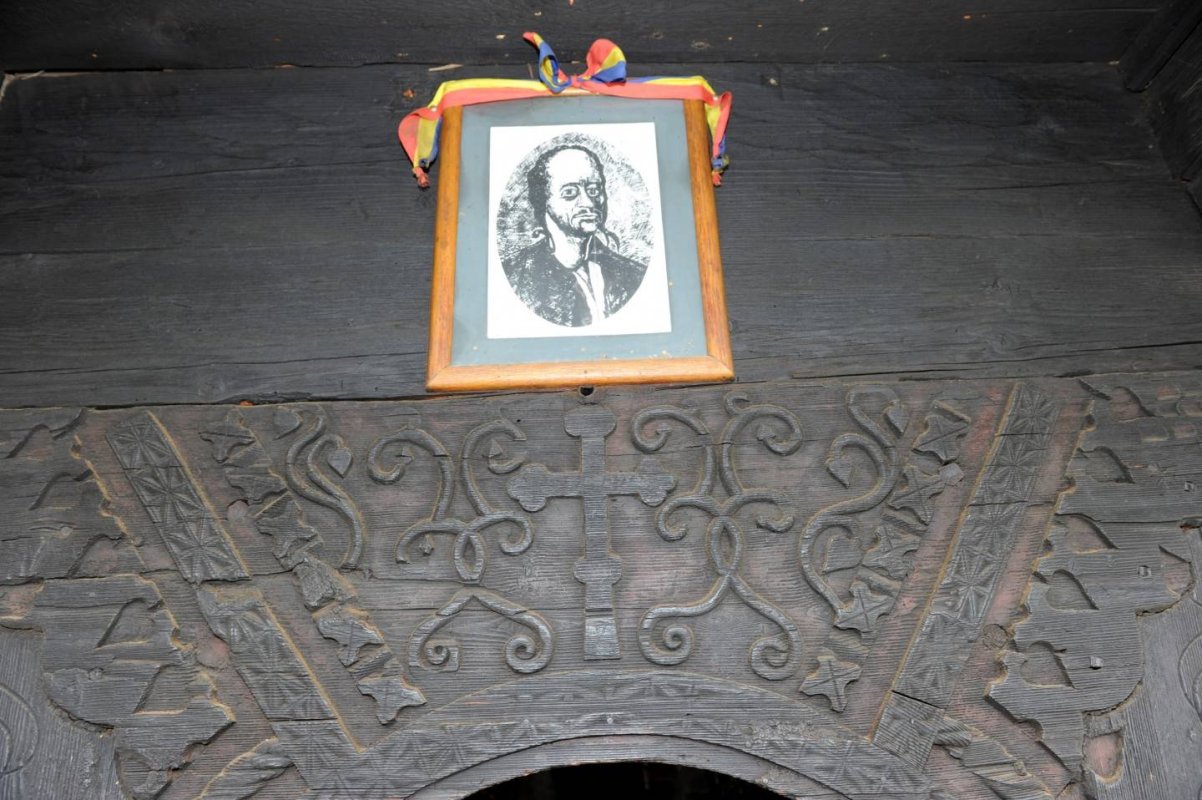 „Bisericuță din Albac, Tu ești al vremurilor semn” 44390