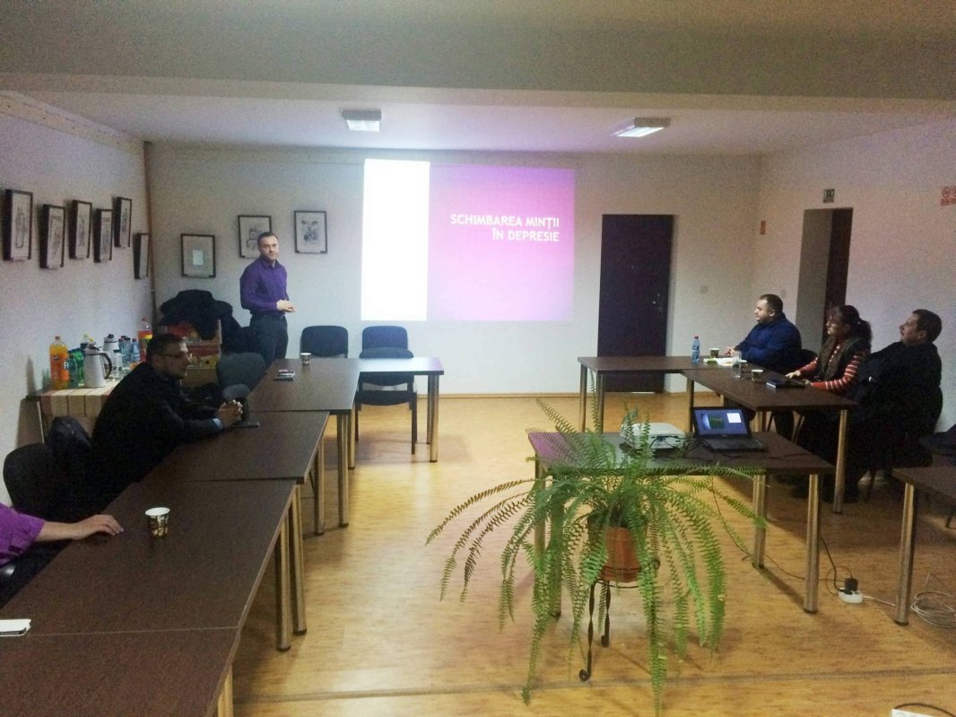 Sesiune de formare continuă pentru preoți la Avrig 44376